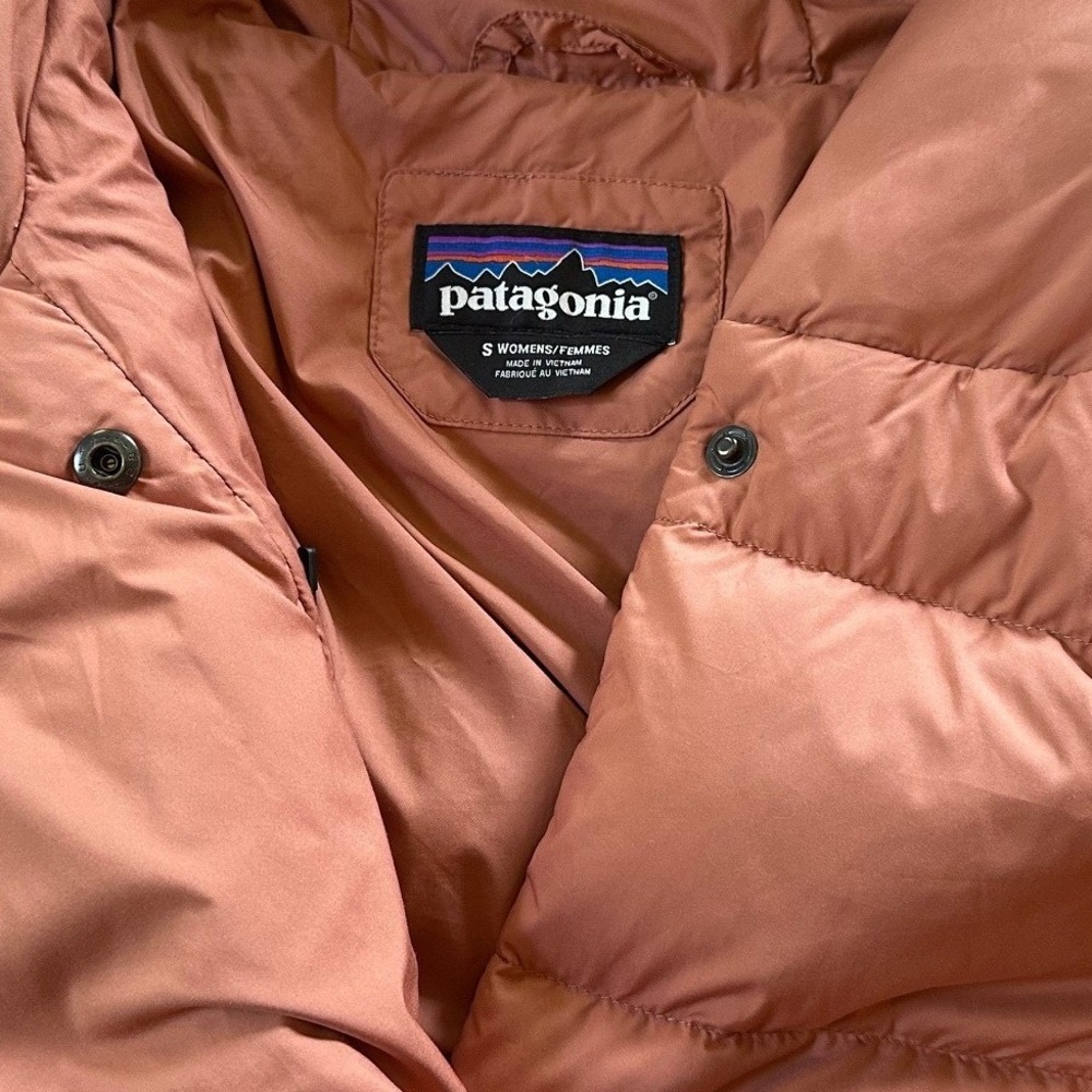 Patagonia Terracotta Brown Silent Down Jacket Women's Small - Picture 5 of 6